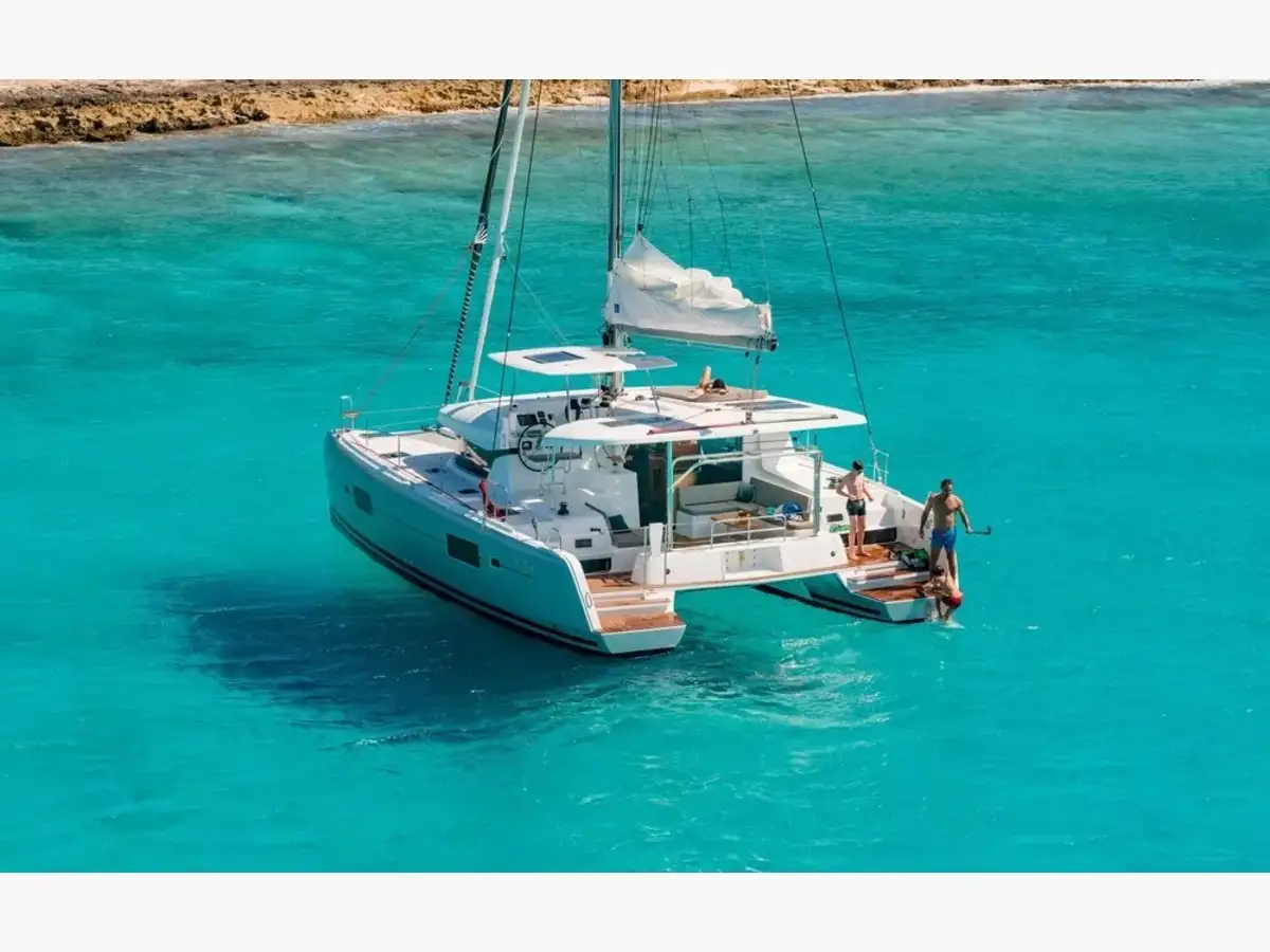 Lagoon 42 MILLENIUM