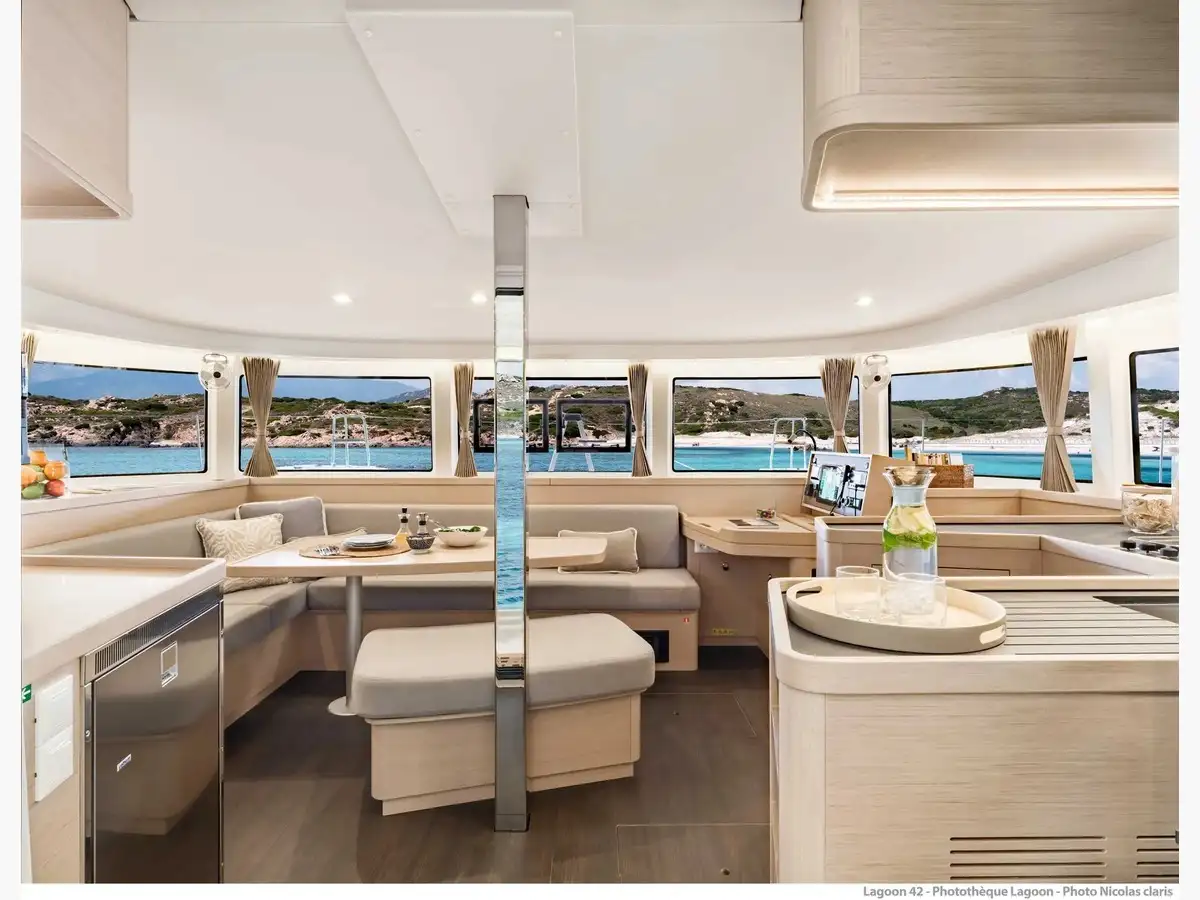 Lagoon 42 MILLENIUM