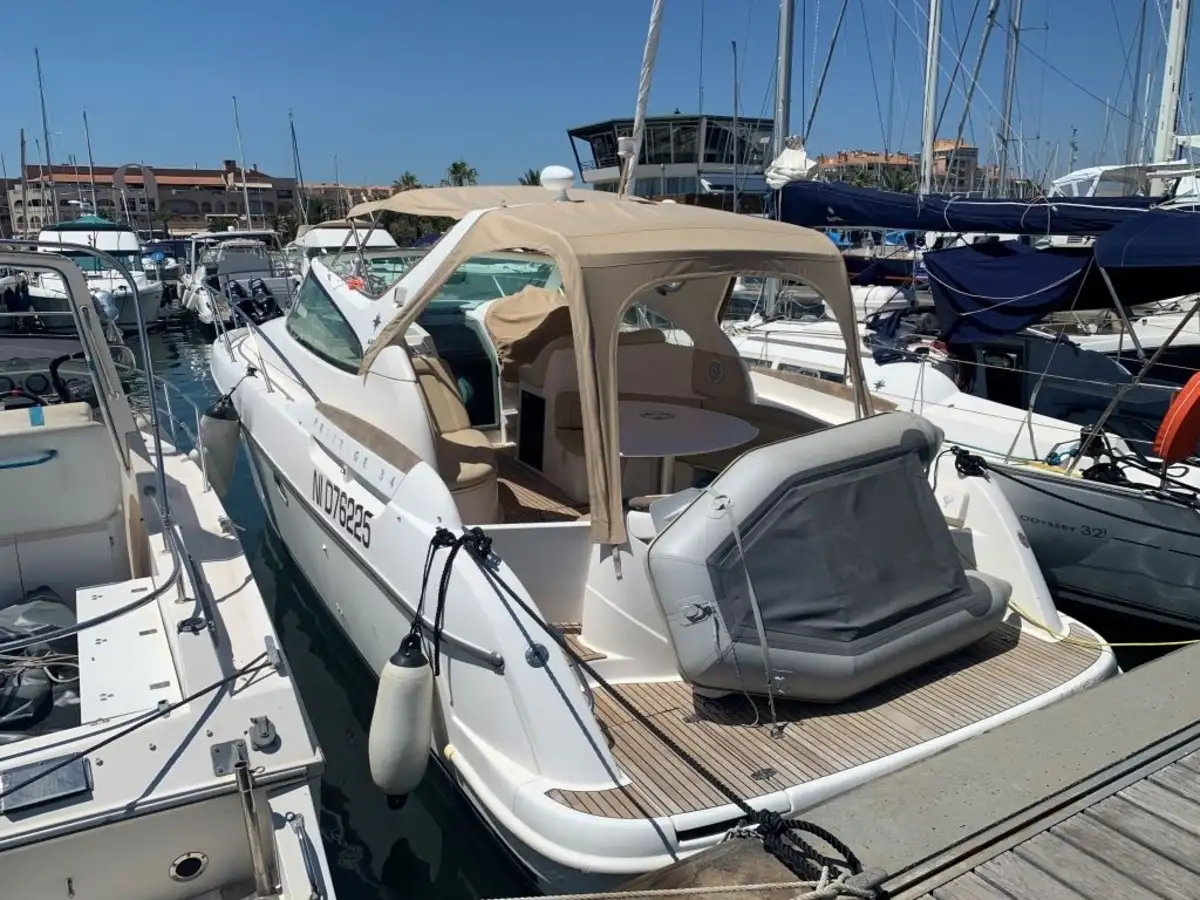 PRESTIGE 34