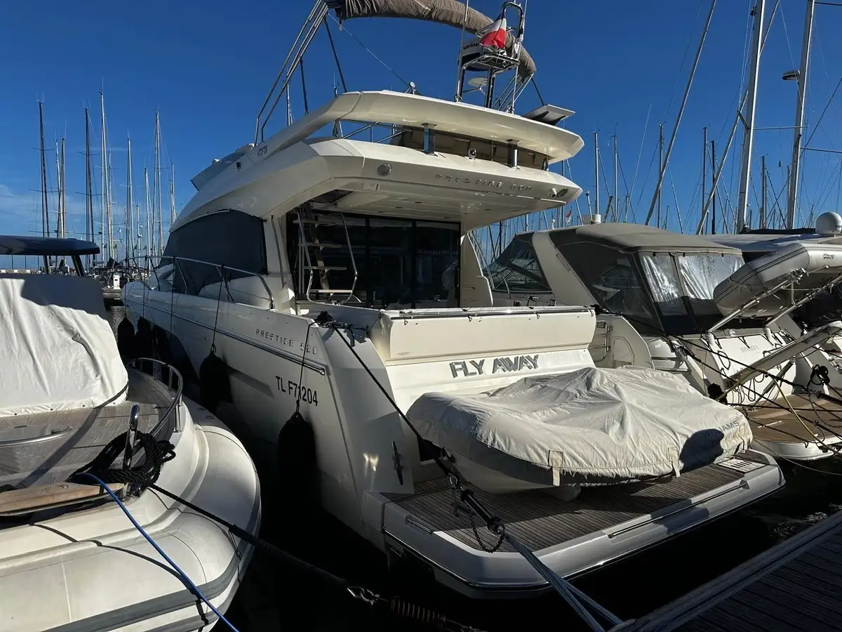 PRESTIGE 520 FLY