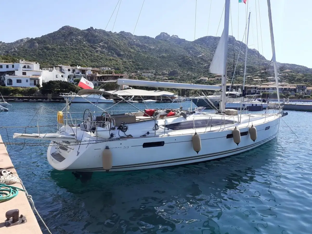 JEANNEAU 53