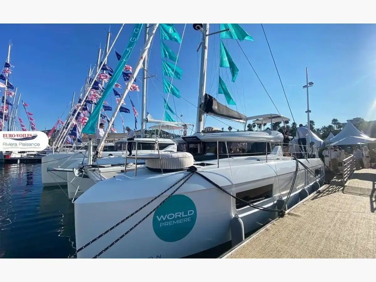 Lagoon 43 Power