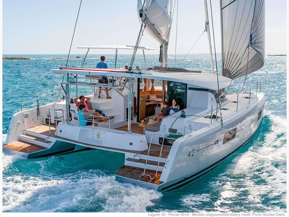 Lagoon 42 MILLENIUM