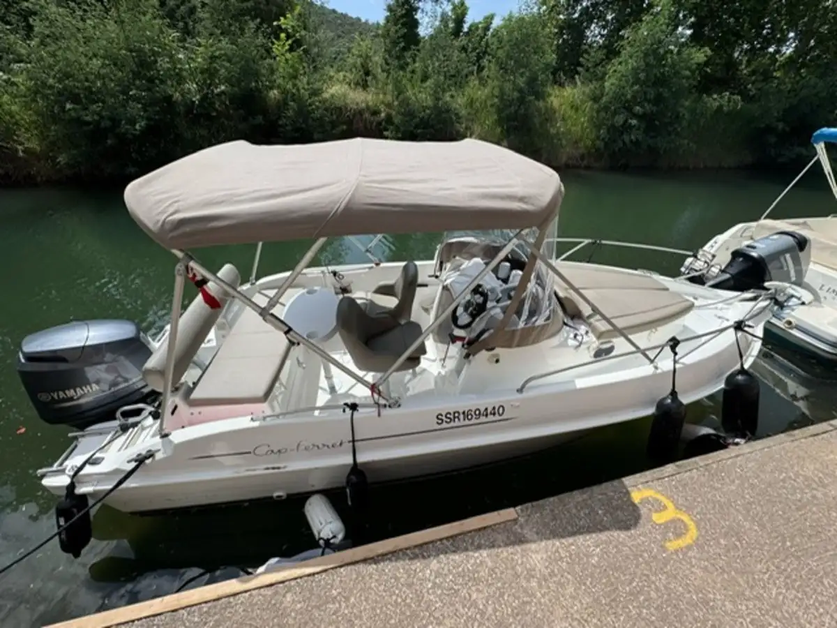 CAP FERRET 572 CRUISER