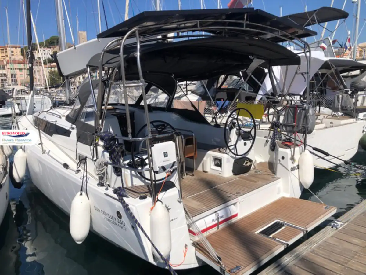 Sun odyssey 350