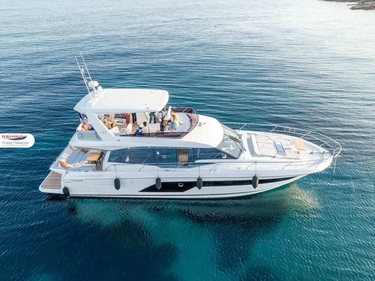 PRESTIGE 590 FLY
