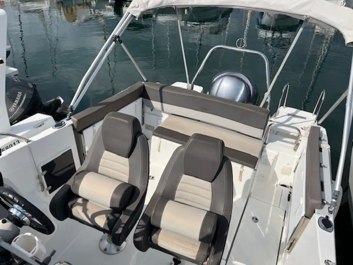 CAP CAMARAT 7.5 WA S�rie 2