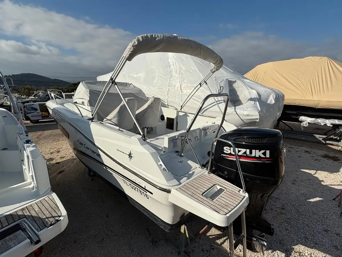 CAP CAMARAT 7.5 WA S�rie 2