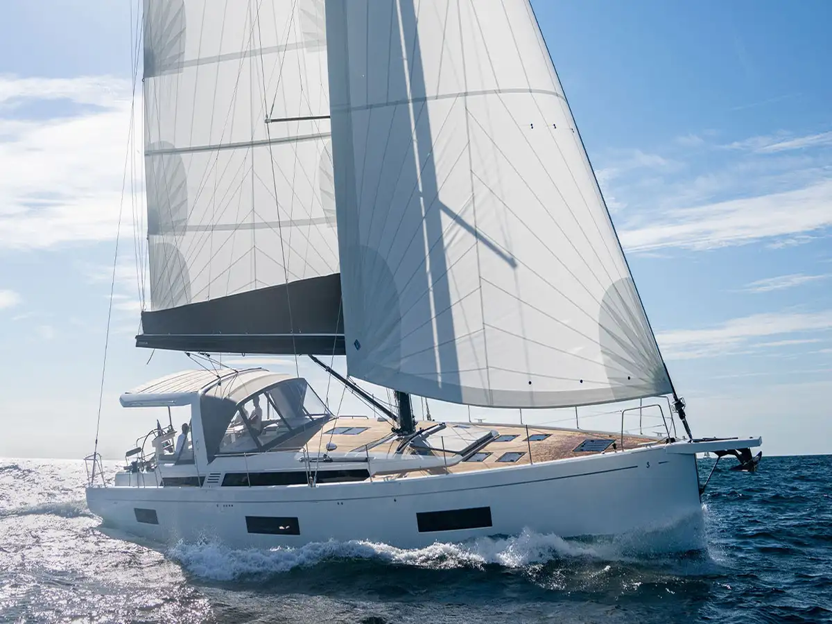 OCEANIS YACHTS 60