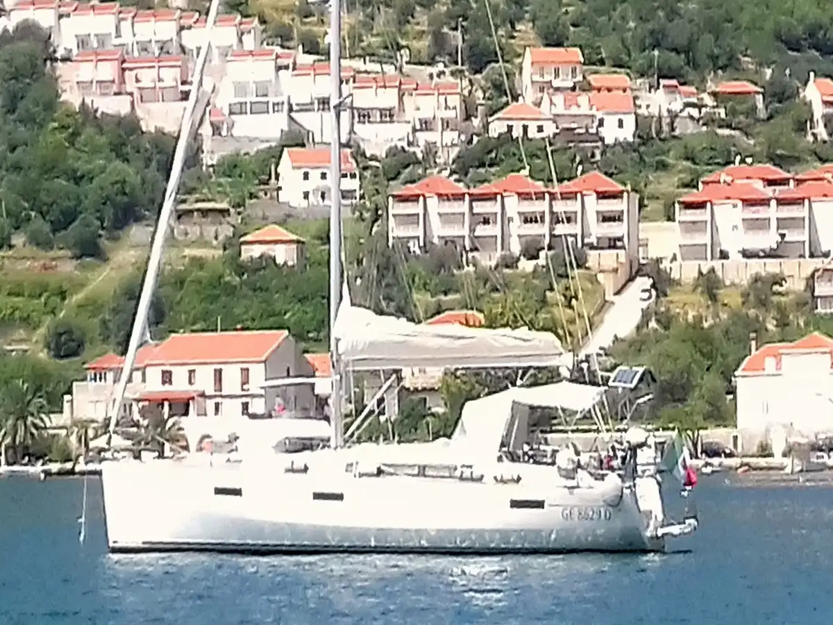 OCEANIS 45