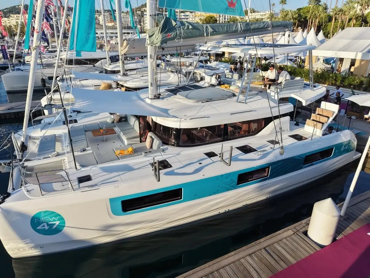 Lagoon 47