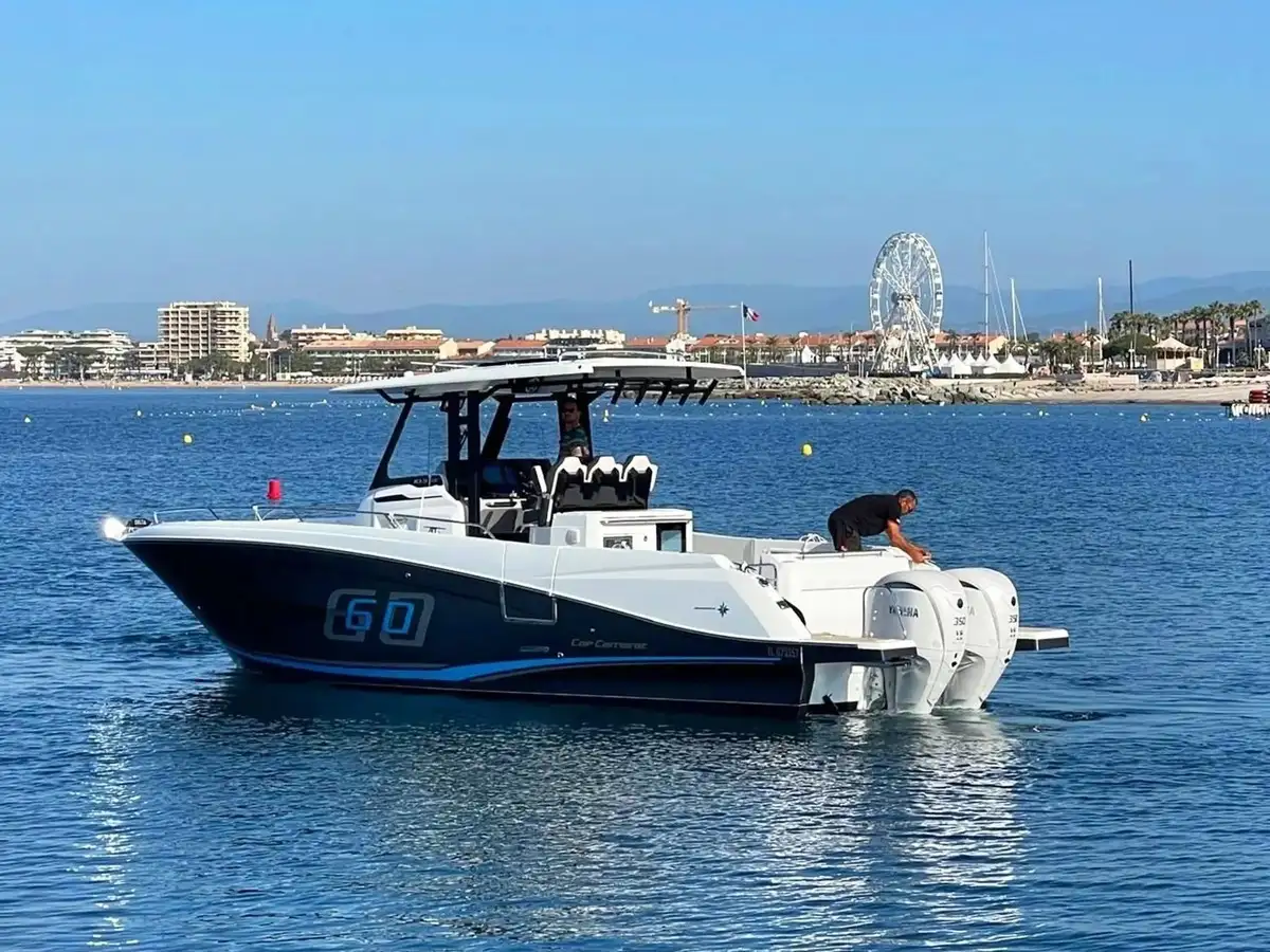 Cap Camarat 10.5 CC