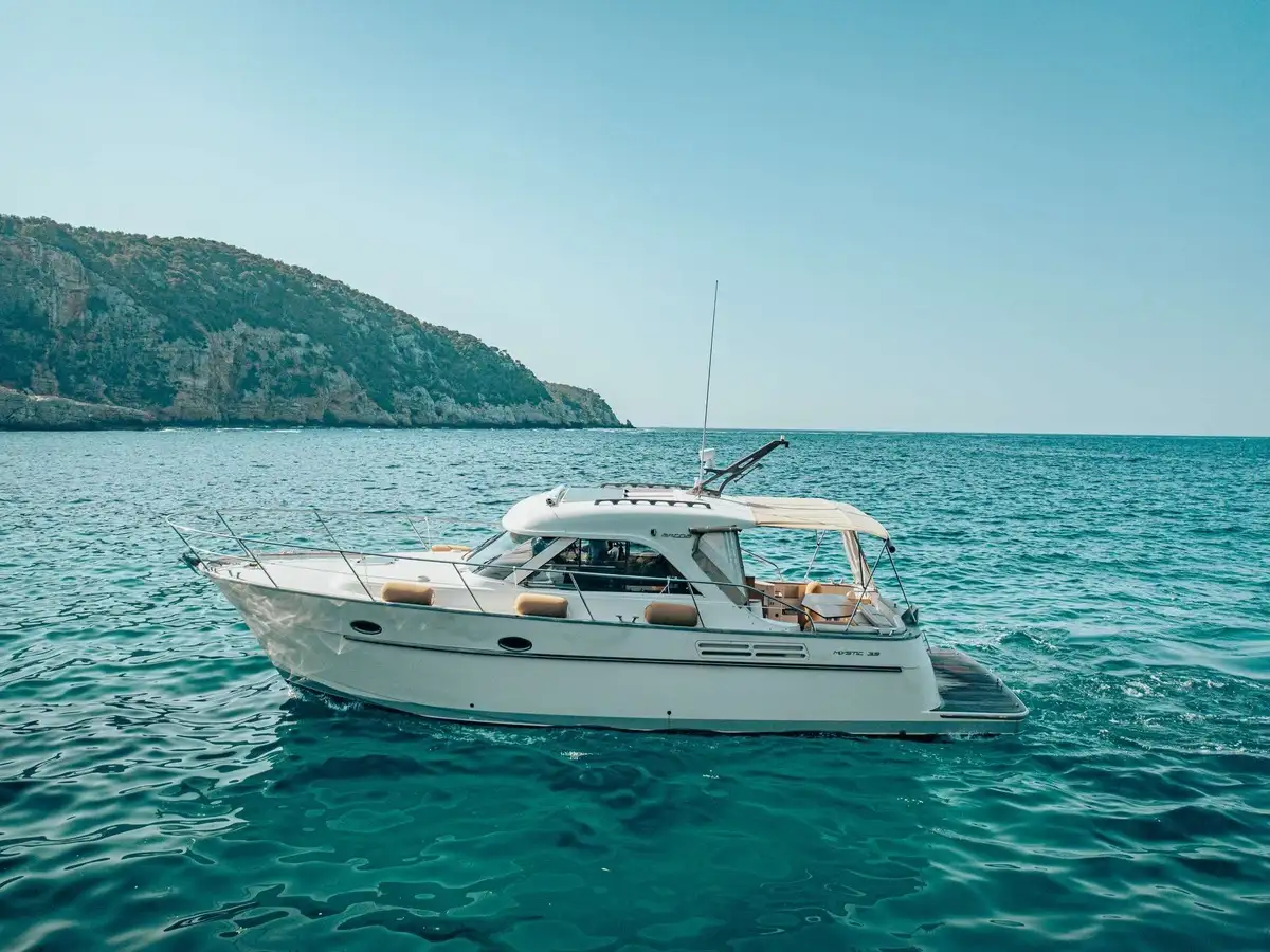 MYSTIC 39