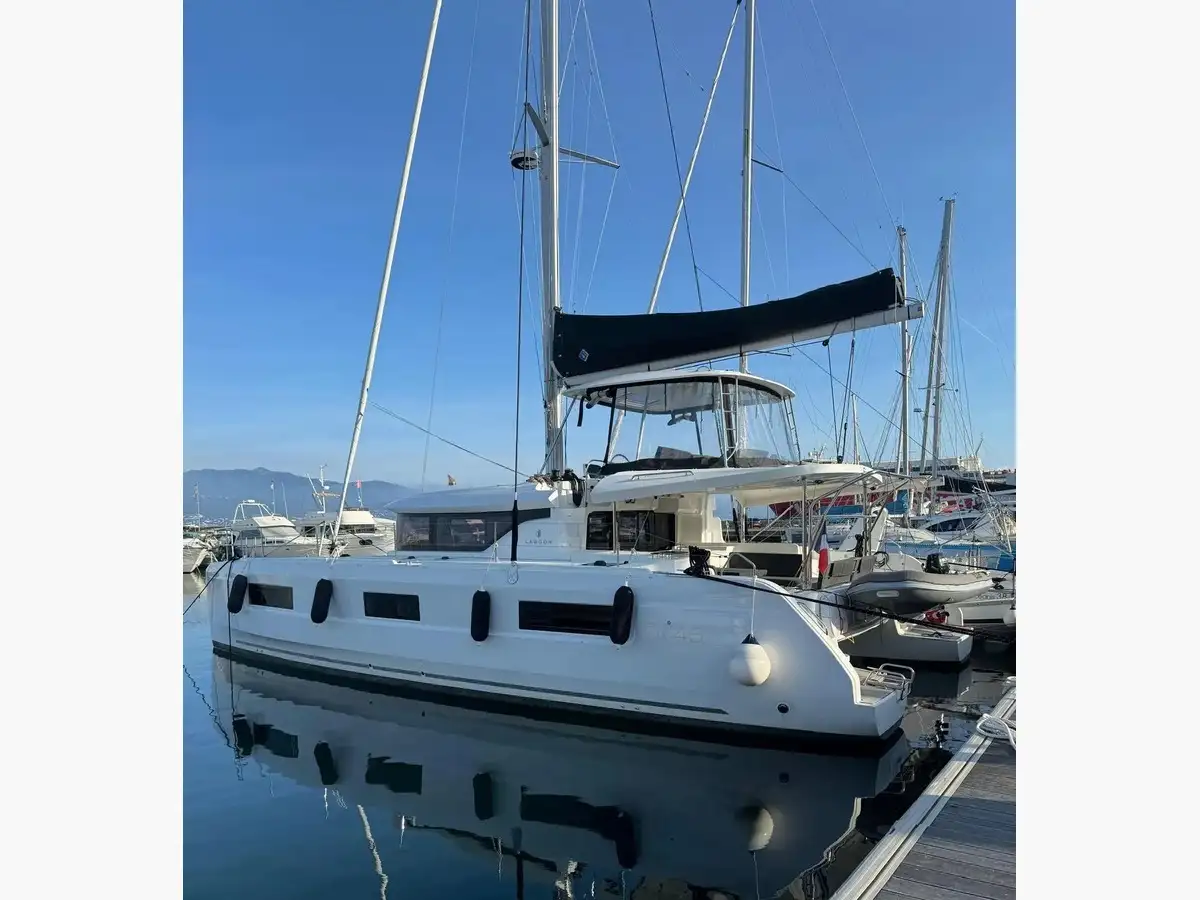 Lagoon 46