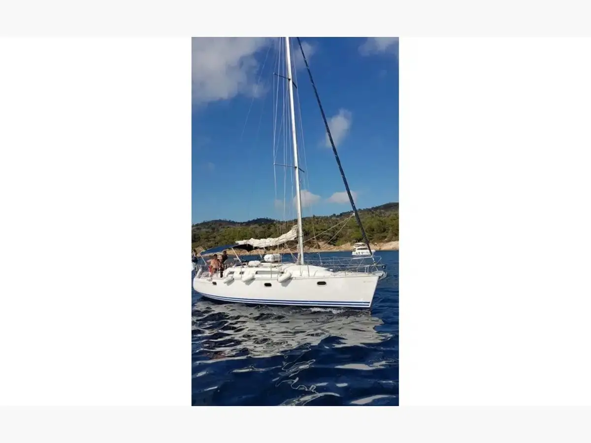 Sun Odyssey 32 i